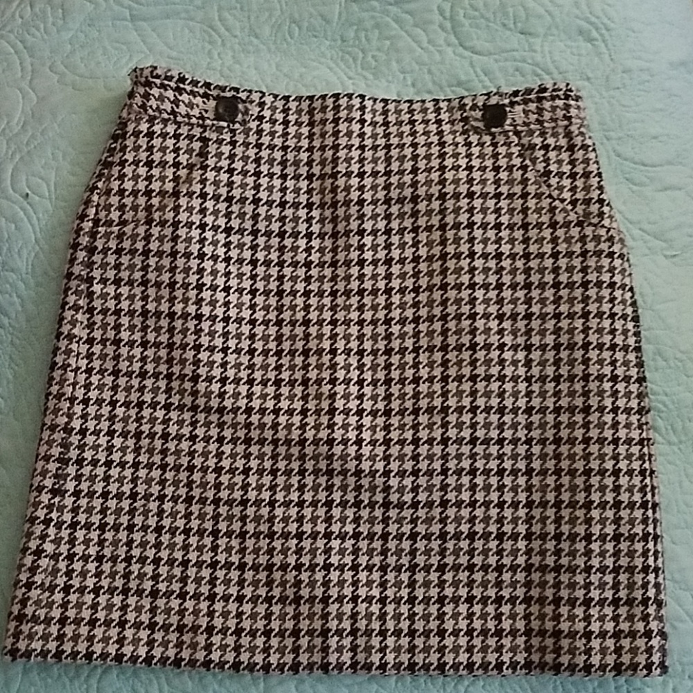 ANN TAYLOR | Petite houndstooth pencil skirt